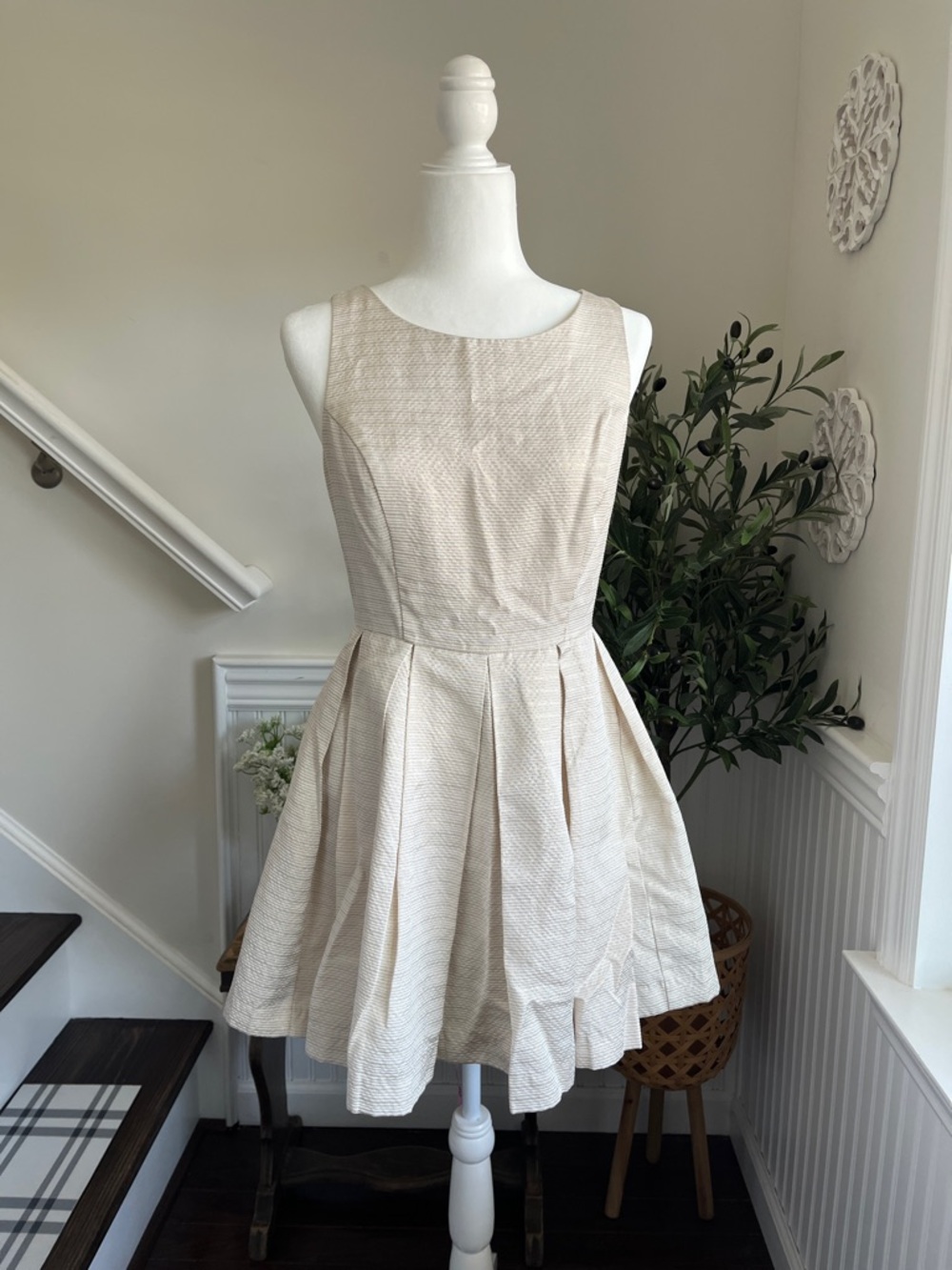 Forever 21 Beige Textured Sleeveless Fit-and-Flare Dress